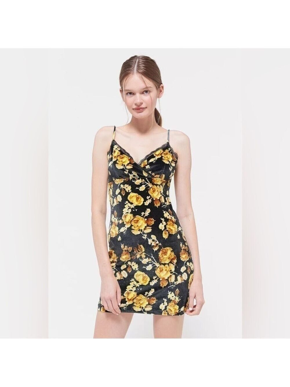 Urban Outfitters Bernadette Velvet Floral Mini Dress Large